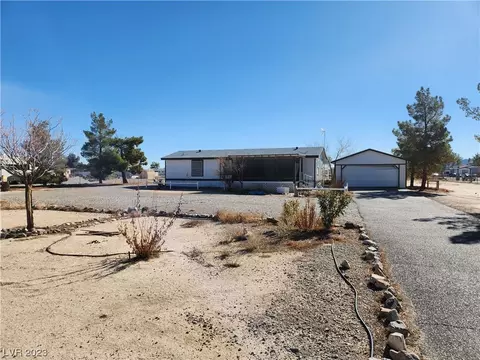711 Janet Ln, Pahrump, NV 89060