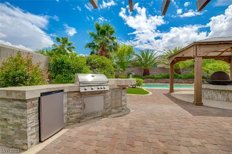 429 Waterwheel Falls Dr, Henderson, NV 89015