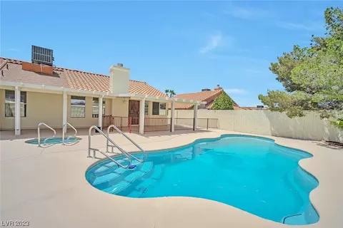 906 Plains St, Henderson, NV 89002