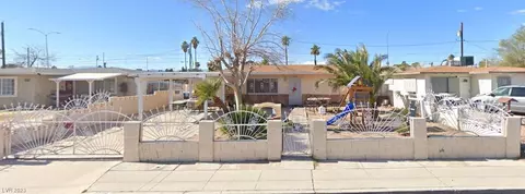 2729 Saint George St, North Las Vegas, NV 89030