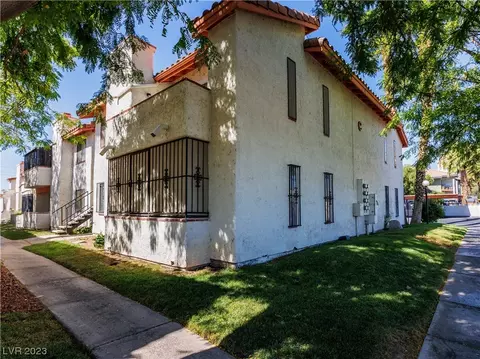 1701 E Katie Ave #44, Las Vegas, NV 89119