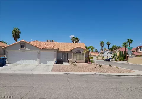 5251 Misty Morning Dr, Las Vegas, NV 89118