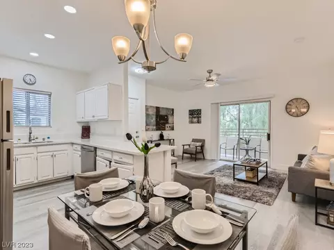5650 E Sahara Ave #2003, Las Vegas, NV 89142