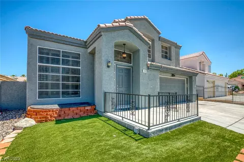 1433 Daybreak Dr, Las Vegas, NV 89108
