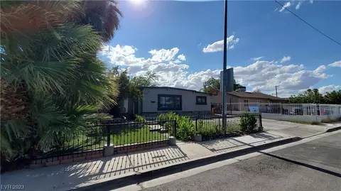 3007 Ferndale St, Las Vegas, NV 89121