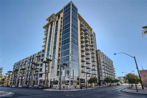 353 E Bonneville Ave #913, Las Vegas, NV 89101