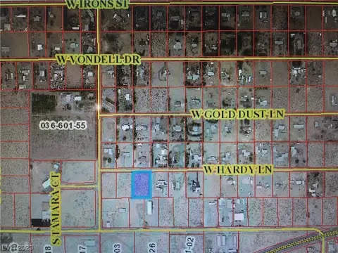 1421 W Hardy Ln, Pahrump, NV 89048