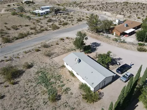 104 Twilight Cir, Beatty, NV 89003