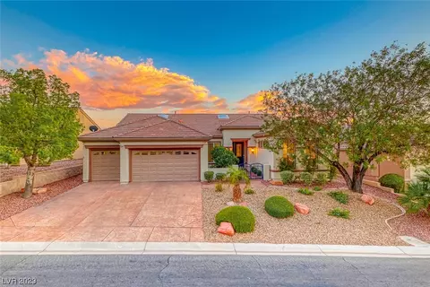 2911 Scotts Valley Dr, Henderson, NV 89052