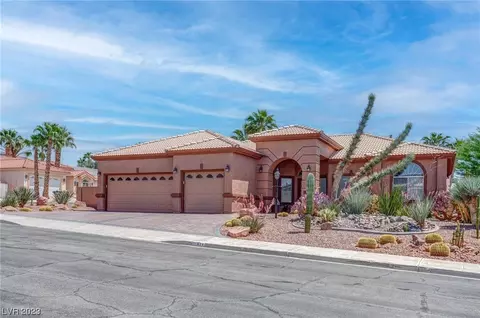 824 Sandsprings St, Henderson, NV 89011