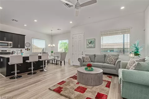 750 Armstrong Hills St, Henderson, NV 89011