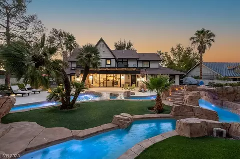 15 Quail Hollow Dr, Henderson, NV 89014