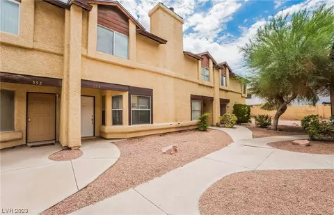 554 Kristin Ln, Henderson, NV 89011