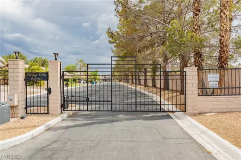 3910 Youngson Dr, Las Vegas, NV 89121