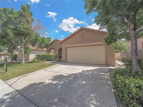 3038 Scenic Valley Way, Henderson, NV 89052