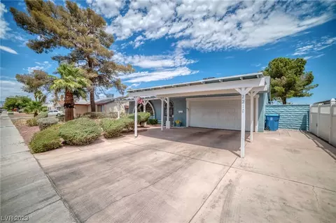 2210 Wagonwheel Ave, Las Vegas, NV 89119