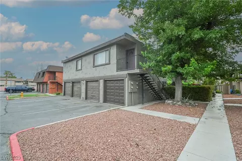 4614 Grand Dr #3, Las Vegas, NV 89169