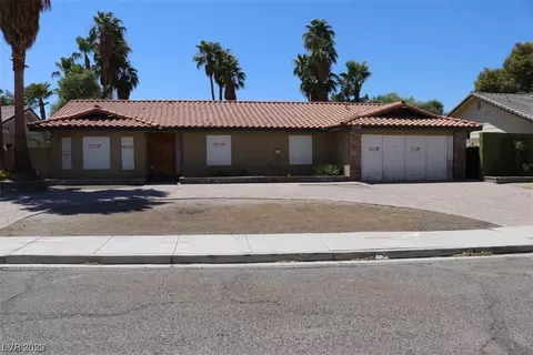 3851 Topaz St, Las Vegas, NV 89121