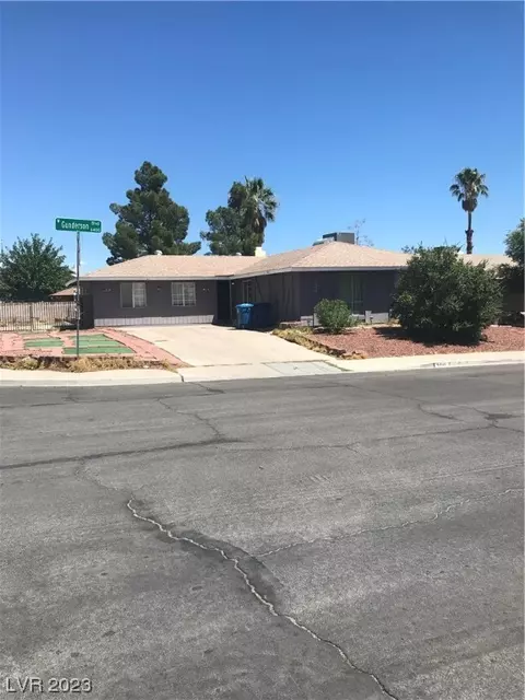 6490 Gunderson Blvd, Las Vegas, NV 89103
