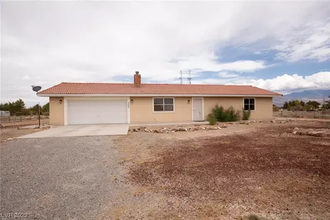 3500 E Navajo Blvd, Pahrump, NV 89061