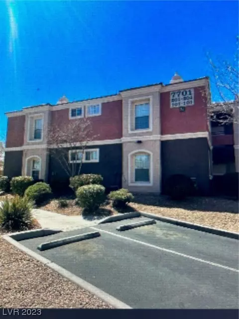 7701 Himalayas Ave #204, Las Vegas, NV 89128