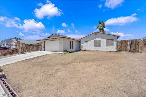 509 N Torrey Pines Dr, Las Vegas, NV 89107