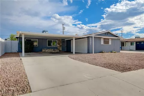5921 Pebble Beach Blvd, Las Vegas, NV 89108