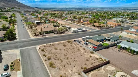 100 E Delamar Dr, Henderson, NV 89015