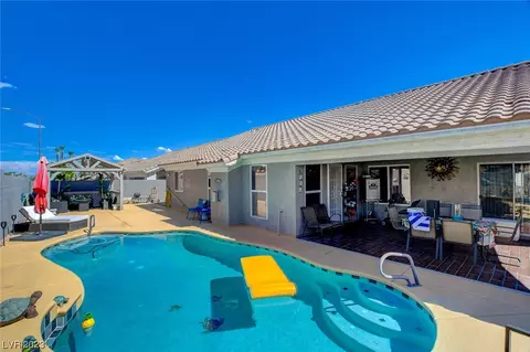 8324 Green Clover Ave, Las Vegas, NV 89149