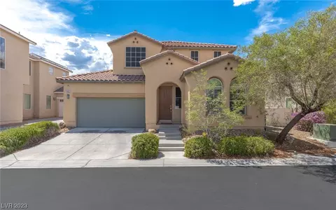 6451 Iguassu Falls Rd, Las Vegas, NV 89149