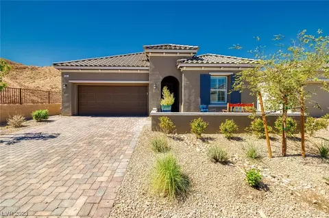 5 Tatahatso Point St, Henderson, NV 89011