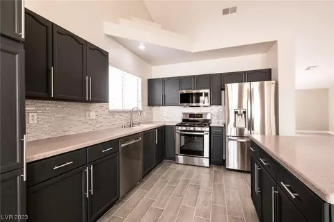124 Mint Orchard Dr, Henderson, NV 89002