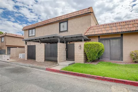 301 Misty Isle Ln #B, Las Vegas, NV 89107