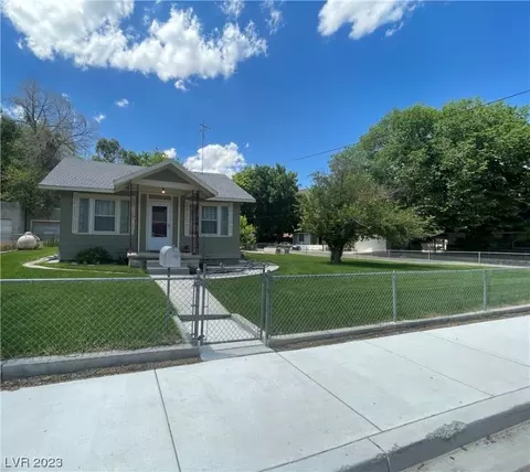 617 Murry St, Ely, NV 89301