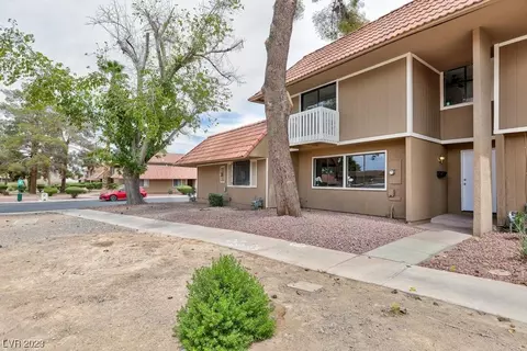 2445 Paradise Village Way, Las Vegas, NV 89120