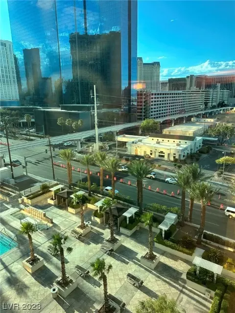 125 E Harmon Ave #609, Las Vegas, NV 89109
