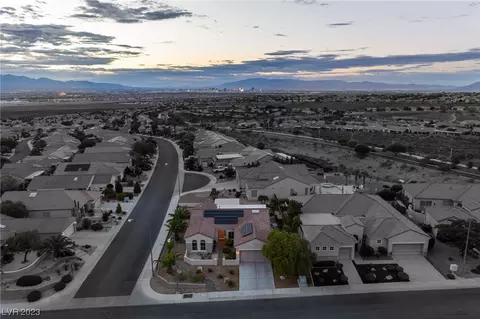2998 Brownbirds Nest Dr, Henderson, NV 89052