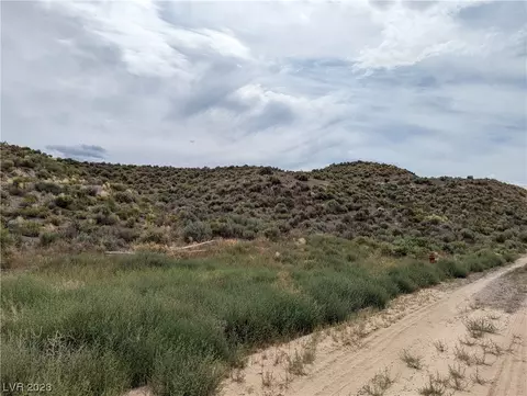 318 Hollow Ln, Panaca, NV 89042 photo 8