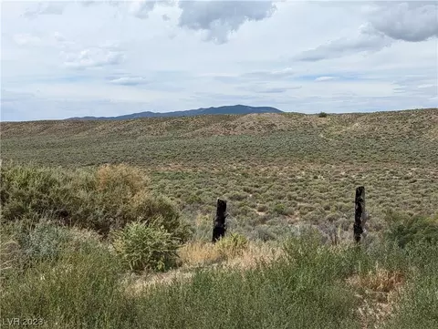 318 Hollow Ln, Panaca, NV 89042 photo 4