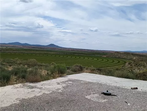 318 Hollow Ln, Panaca, NV 89042