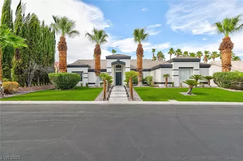 9904 Aspen Knoll Ct, Las Vegas, NV 89117