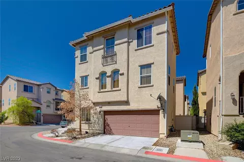 10269 Ladybug Bend St, Las Vegas, NV 89183