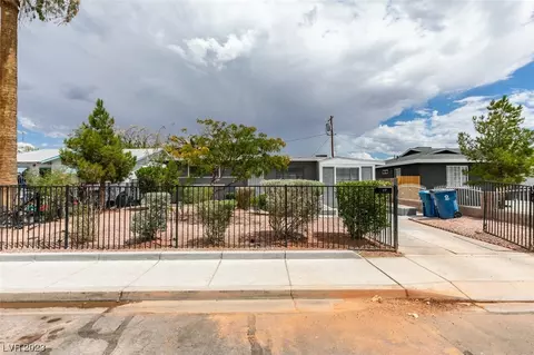 140 N 19th St, Las Vegas, NV 89101