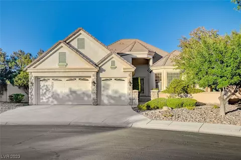 700 Lacey Tree St, Las Vegas, NV 89145