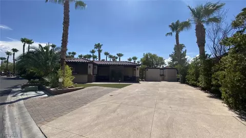 8175 Arville St #375, Las Vegas, NV 89139
