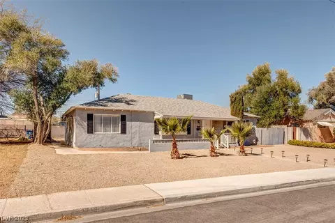 1218 Darmak Dr, Las Vegas, NV 89102