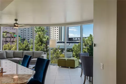 222 Karen Ave #208, Las Vegas, NV 89109