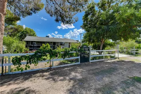 1595 Cappalappa Ave, Logandale, NV 89021