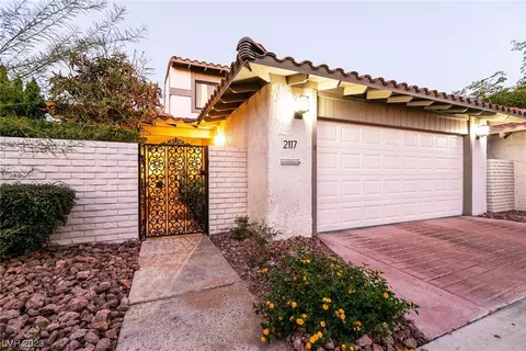 2117 Plaza Del Fuentes, Las Vegas, NV 89102
