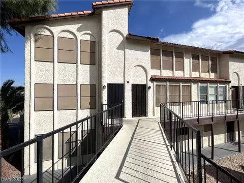 2080 Karen Ave #B42, Las Vegas, NV 89169